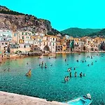 La Casa Di Mimi' Apartment Cefalu